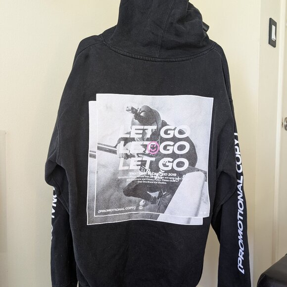 “LOOK URBANO: suéter LET GO edición limitada” - Picture 1 of 1